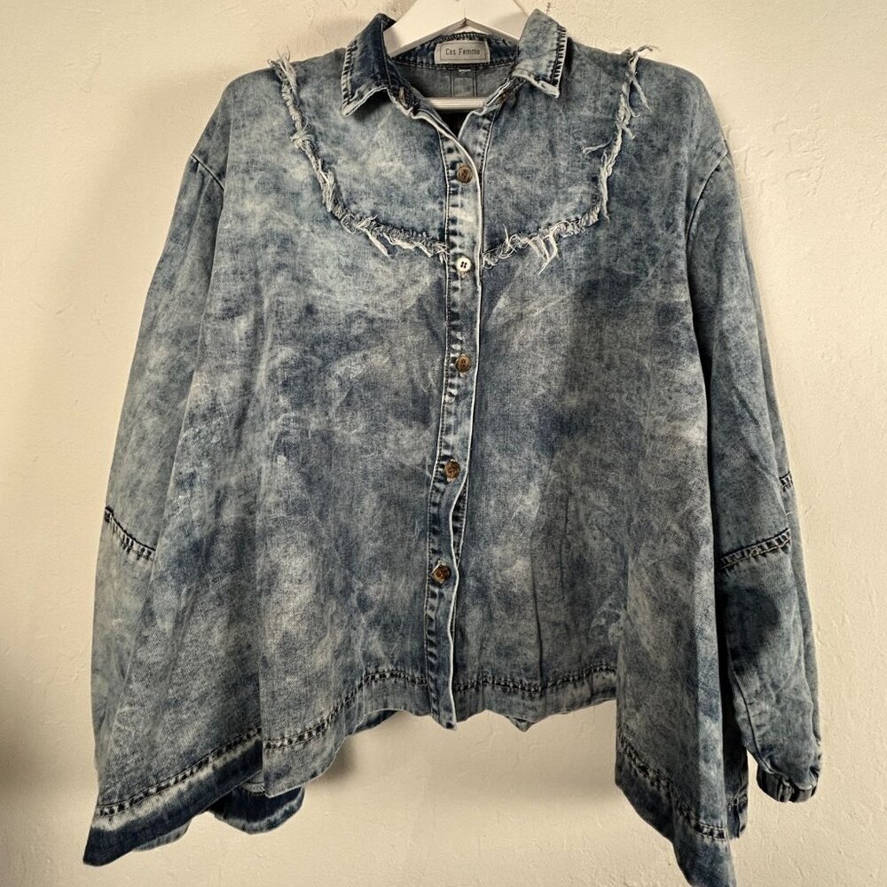 Ces Femme Womens Blue Distressed Demin Jean Jacket Large SharkBite Hem Oversized